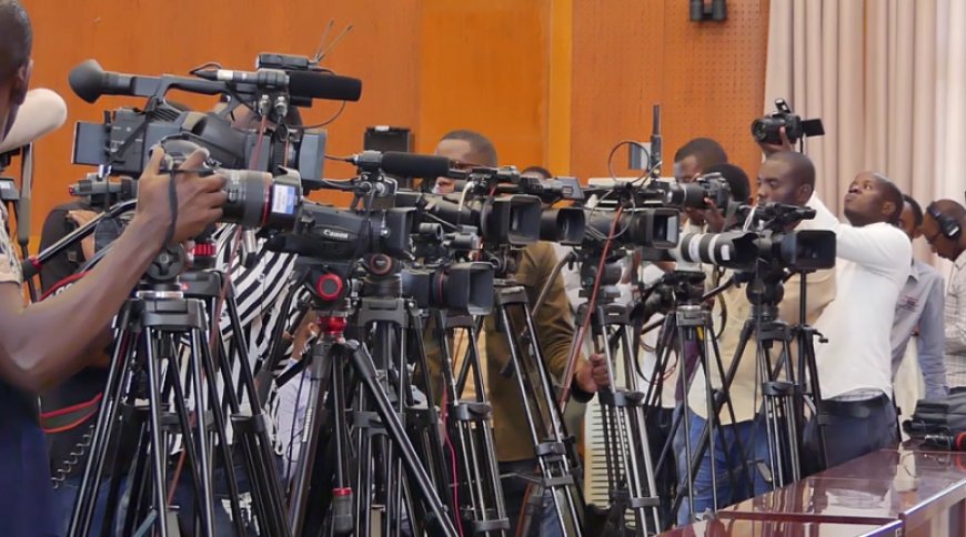 Abanyamakuru Basaba Kuvugurura Politiki y’Itangazamakuru ngo Umwuga Utere Imbere