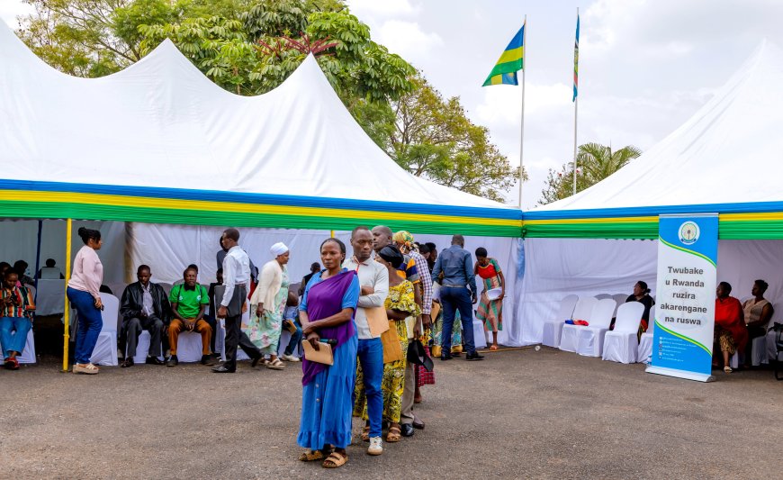 Abaturage basubijwe icyizere n'Umuvunyi wumvise ibibazo byabo agahita abikemura