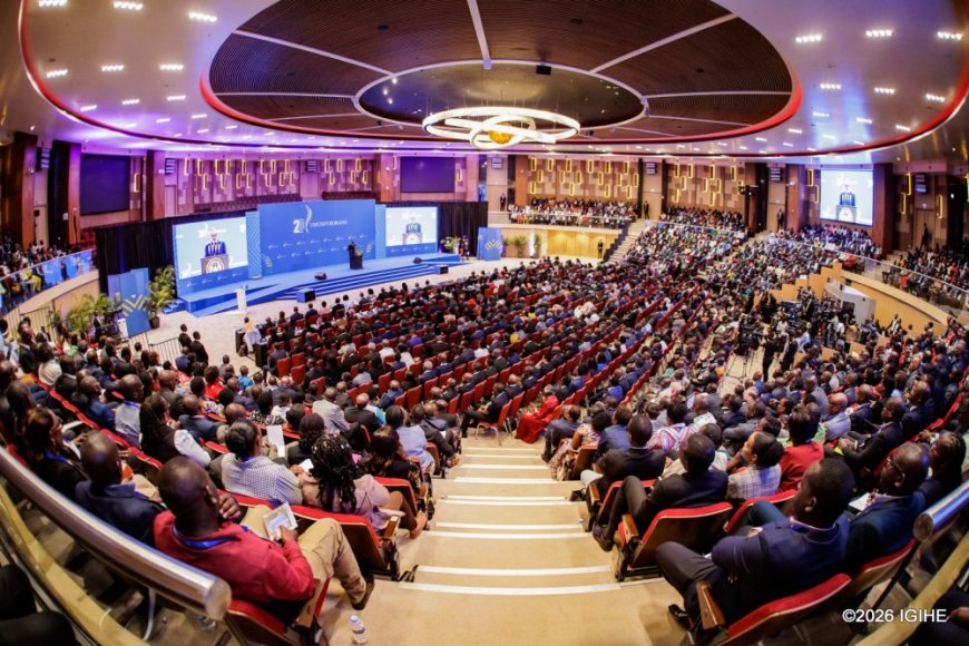 Umushyikirano-Perezida Kagame yasubije abishimiye ko u Rwanda rwemeye ko rukorana na AFC/M23