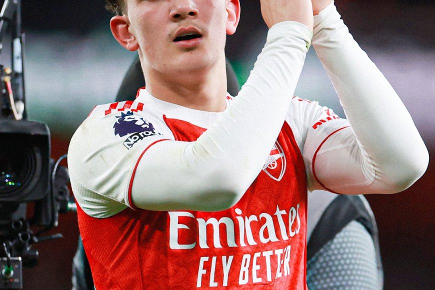 Dowman of Arsenal Makes Premier League History at 16