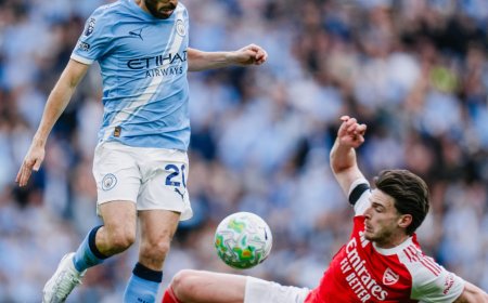 City Turns Up the Heat: Man City Edge Arsenal 2–1 in Title Race Thriller