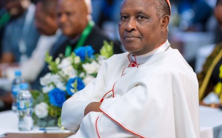 Karidinali Kambanda yashimangiye ko Kiliziya igomba guhindura imikorere igakoresha ikoranabuhanga