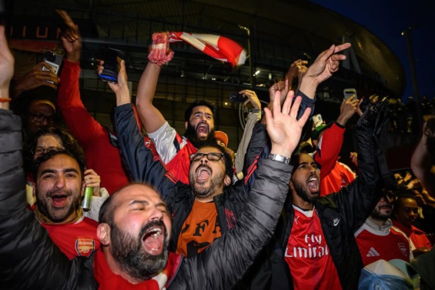 Perezida Kagame yashimye Arsenal FC yatwaye Igikombe cya Shampiyona