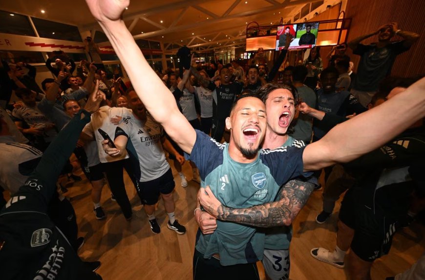 Experience Arsenal Players Celebrations to title win!(Photos)
